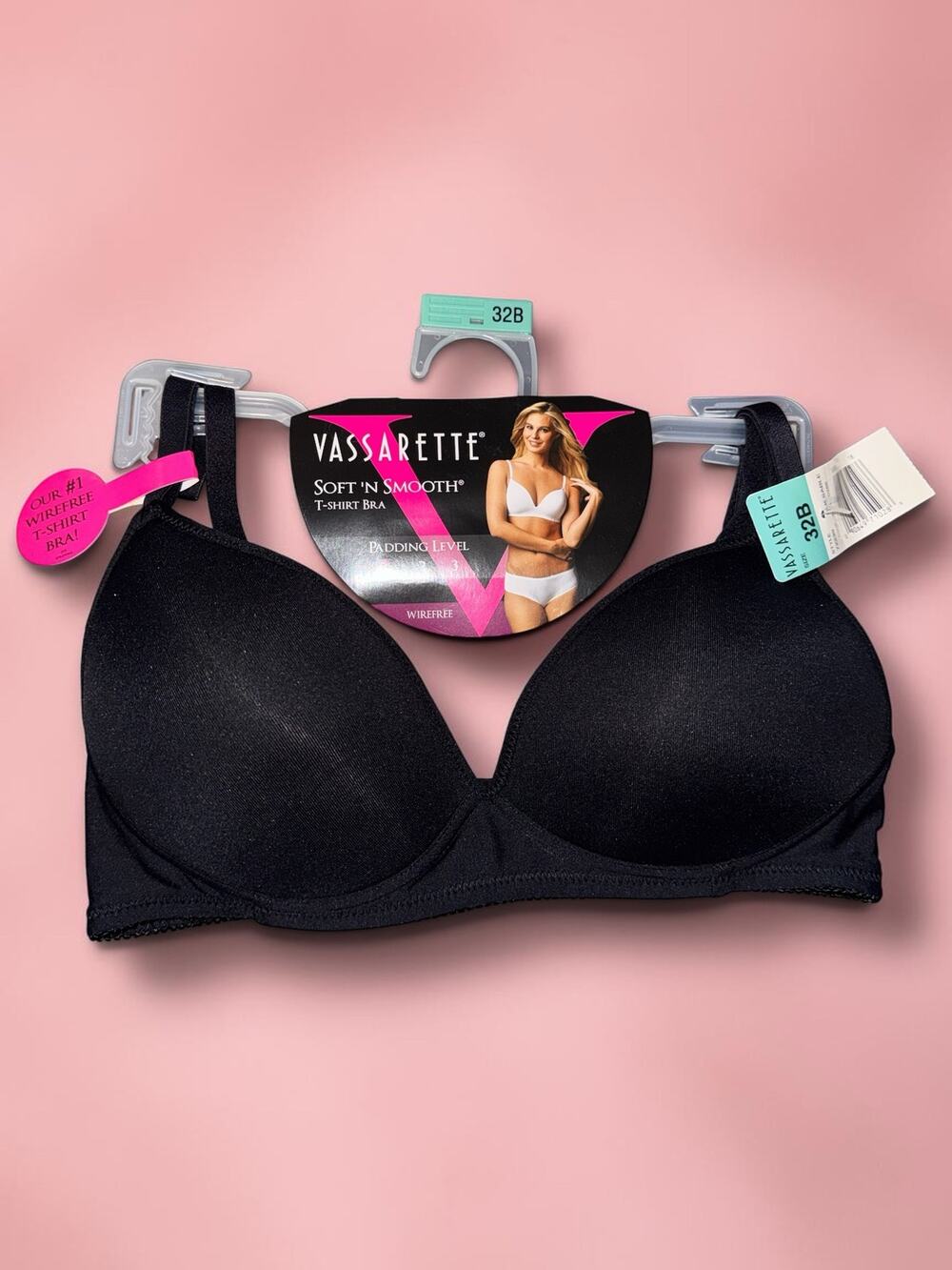 Vassarette Soft 'N Smooth Wire-Free Bra Black 32B New With Tags